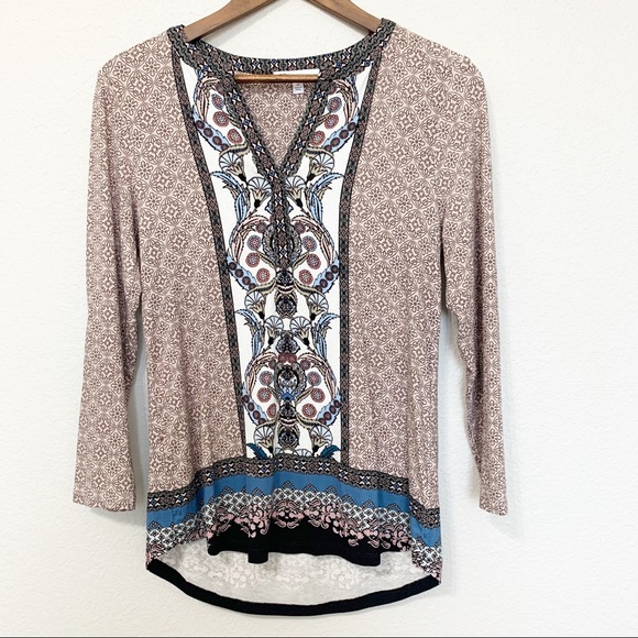 DR2 V-Neck Blouse - Picture 1 of 5